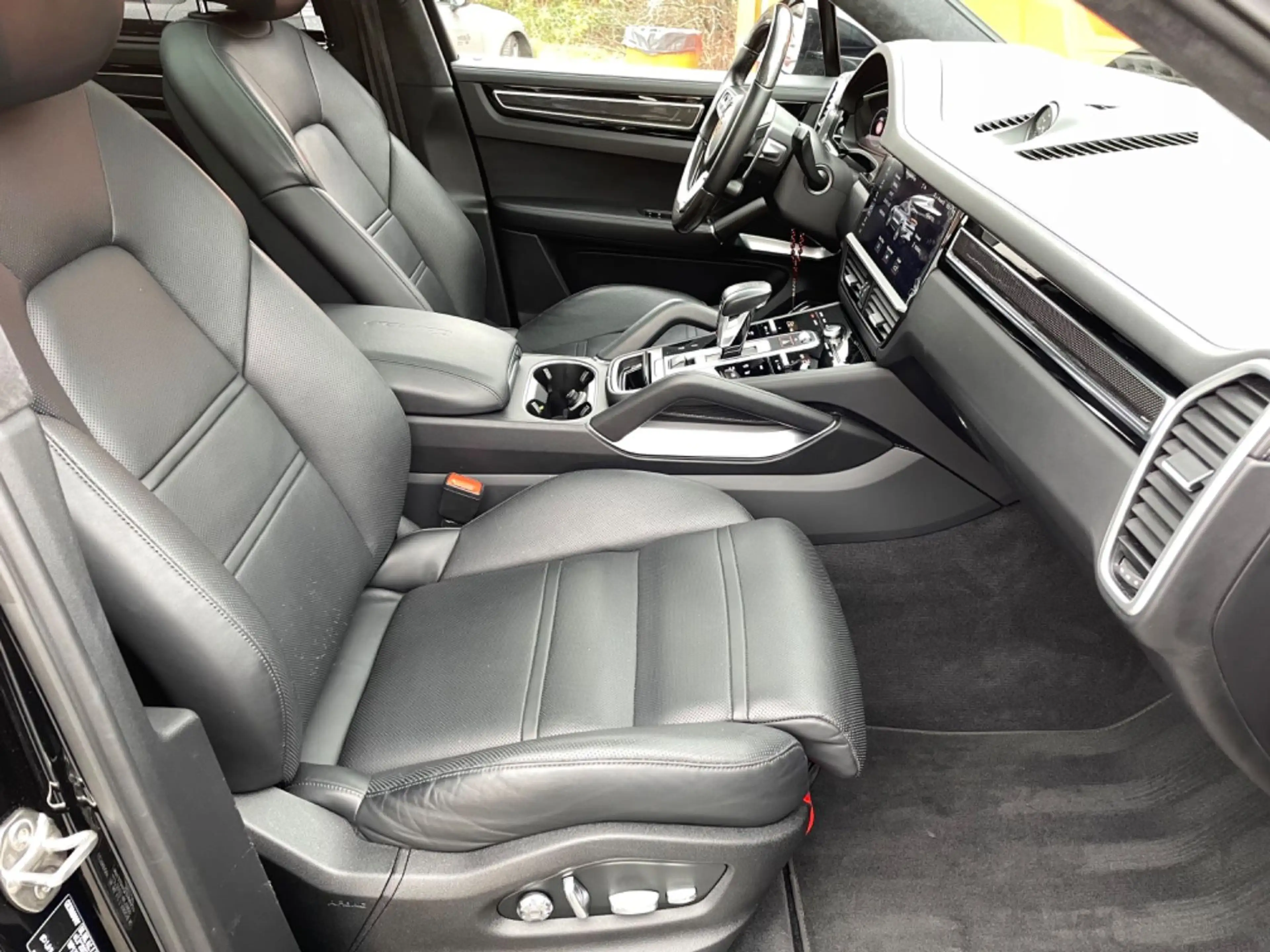 Porsche Cayenne -COUPE/VOLL/APPROVED GARANTIE/KERAMIK-BRE — photo 11