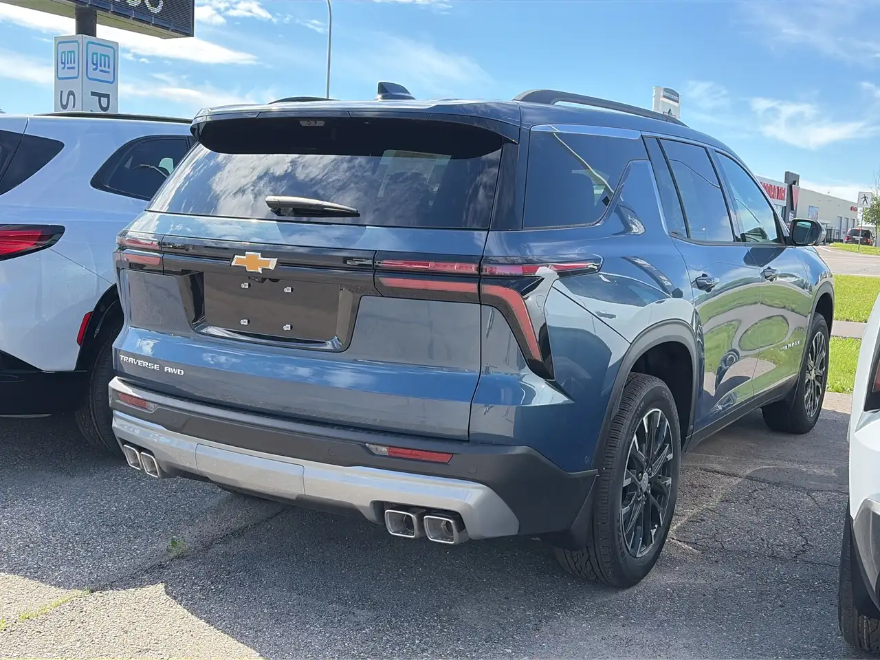 Chevrolet Traverse photo Chevrolet Traverse