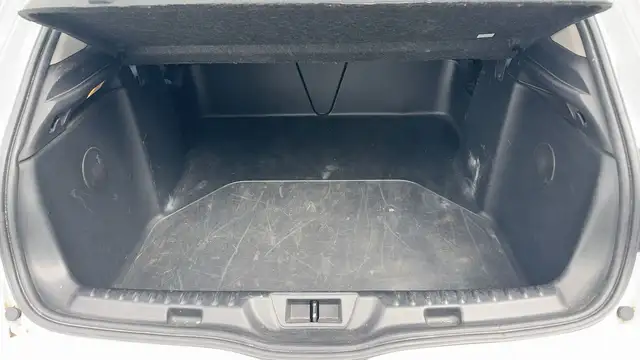 Renault Megane view 14