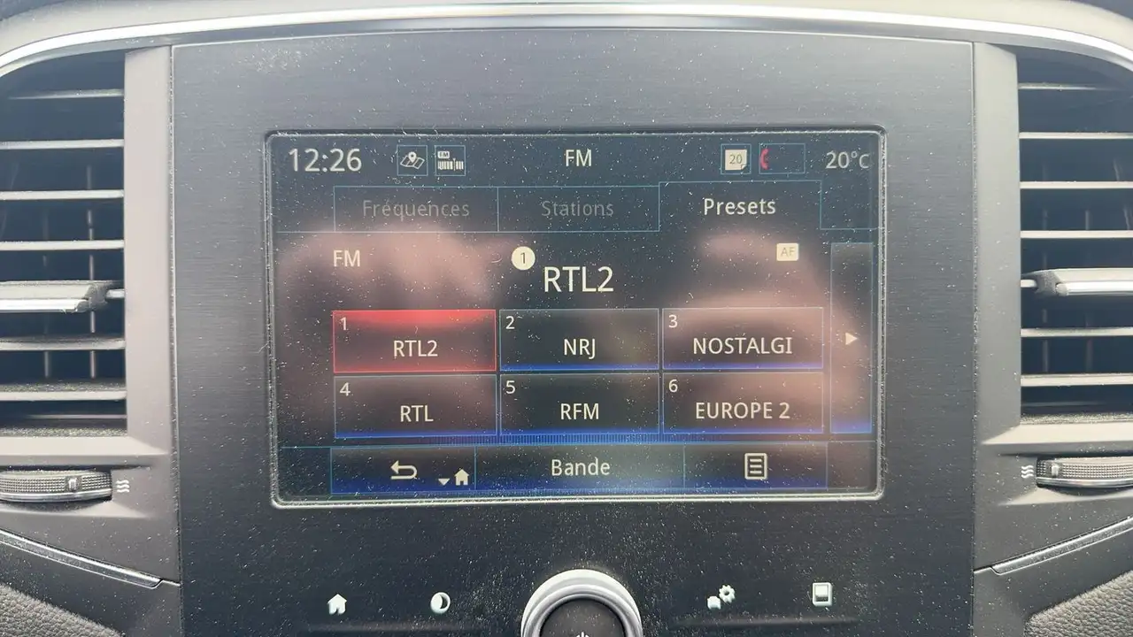 Renault Megane Berline — photo 27