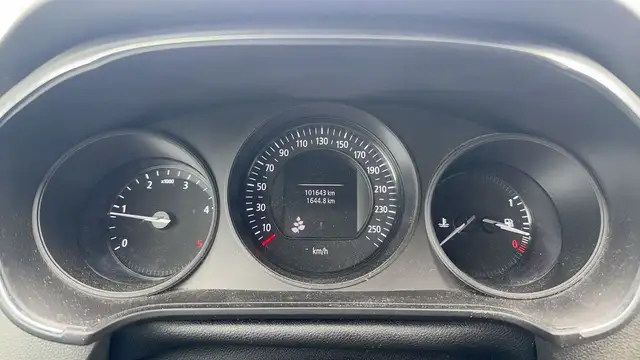 Renault Megane view 12
