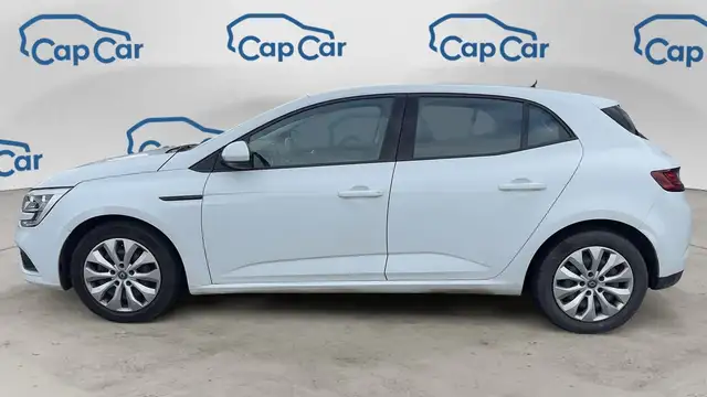 Renault Megane view 2