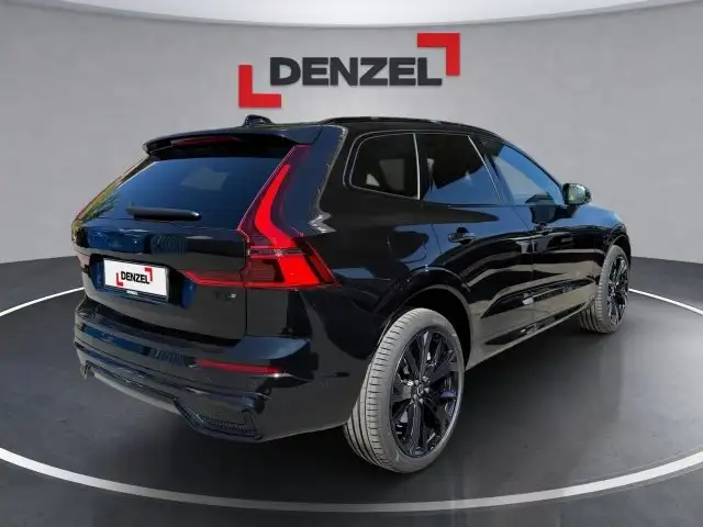 Volvo XC60 Black Edition Plus, T6 eAWD Plug-in Hybrid, Elektrisch/ Ansicht 4