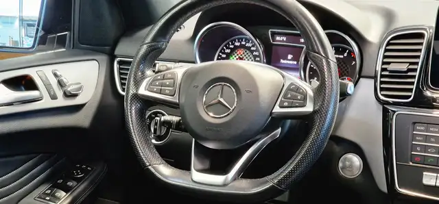Mercedes-Benz GLE view 14