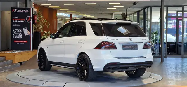 Mercedes-Benz GLE view 7