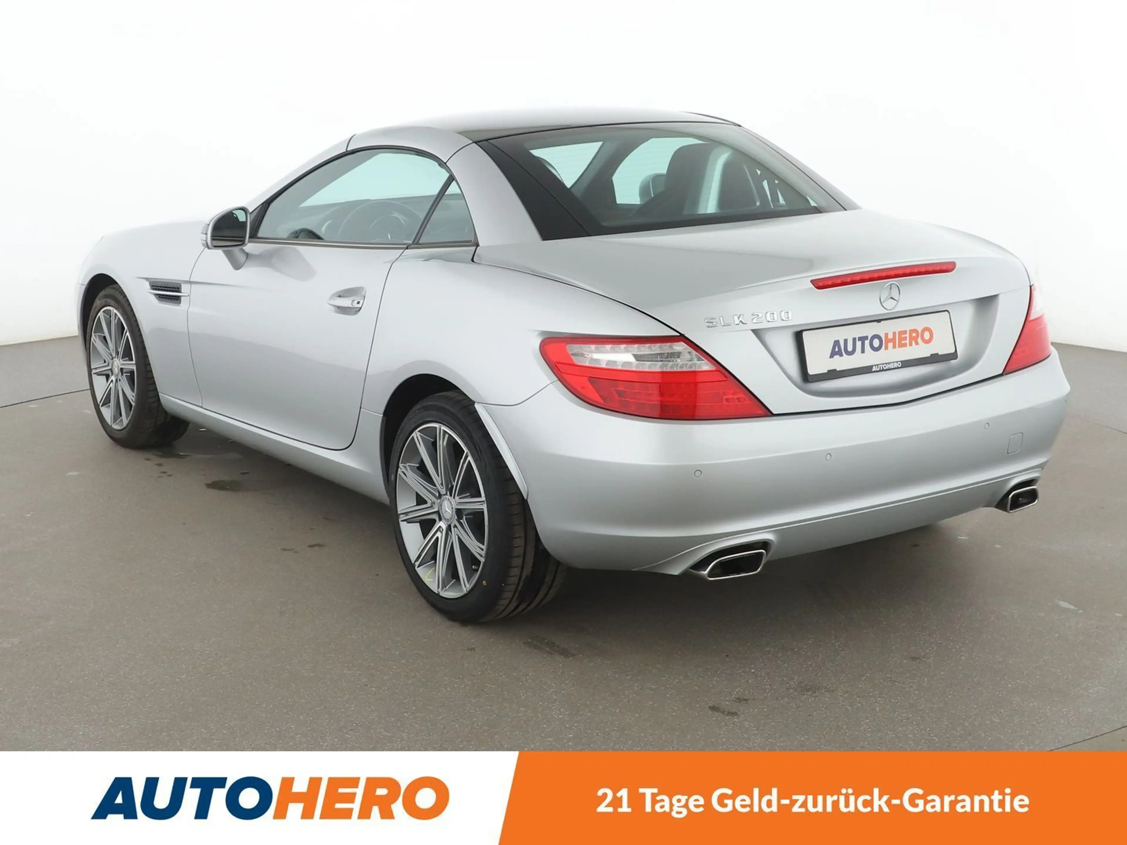Mercedes-Benz SLK 200 BlueEfficiency*NAVI*TEMPO*PDC*SHZ*KLIMA*GARANTIE* — photo 4