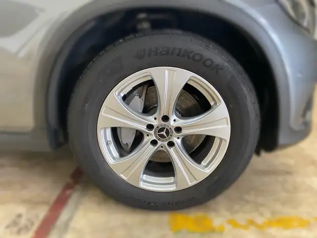Mercedes-Benz GLC view 6