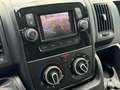 Peugeot Boxer 2.2 HDI 120CV UTILITAIRE GPS CAMERA TVA DEDUCTIBLE Noir - thumbnail 9