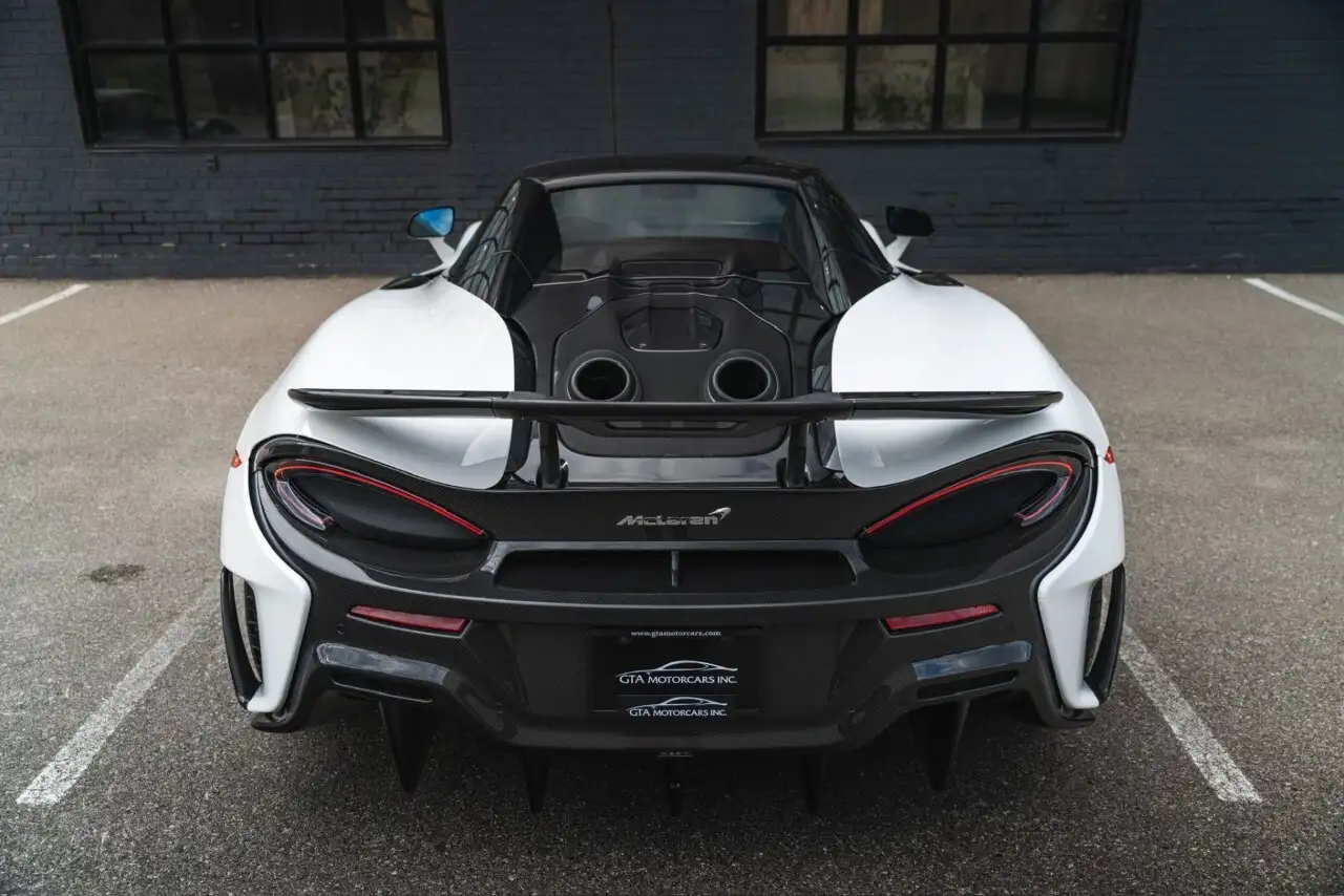 McLaren 600LT снимка McLaren 600LT