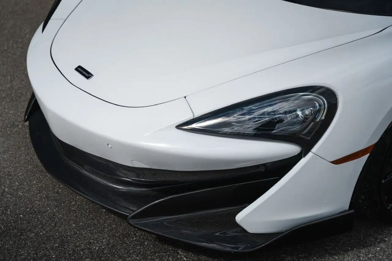 McLaren 600LT снимка McLaren 600LT