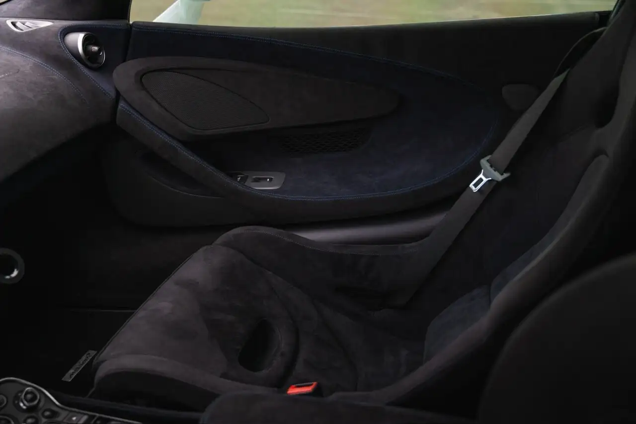 McLaren 600LT снимка McLaren 600LT