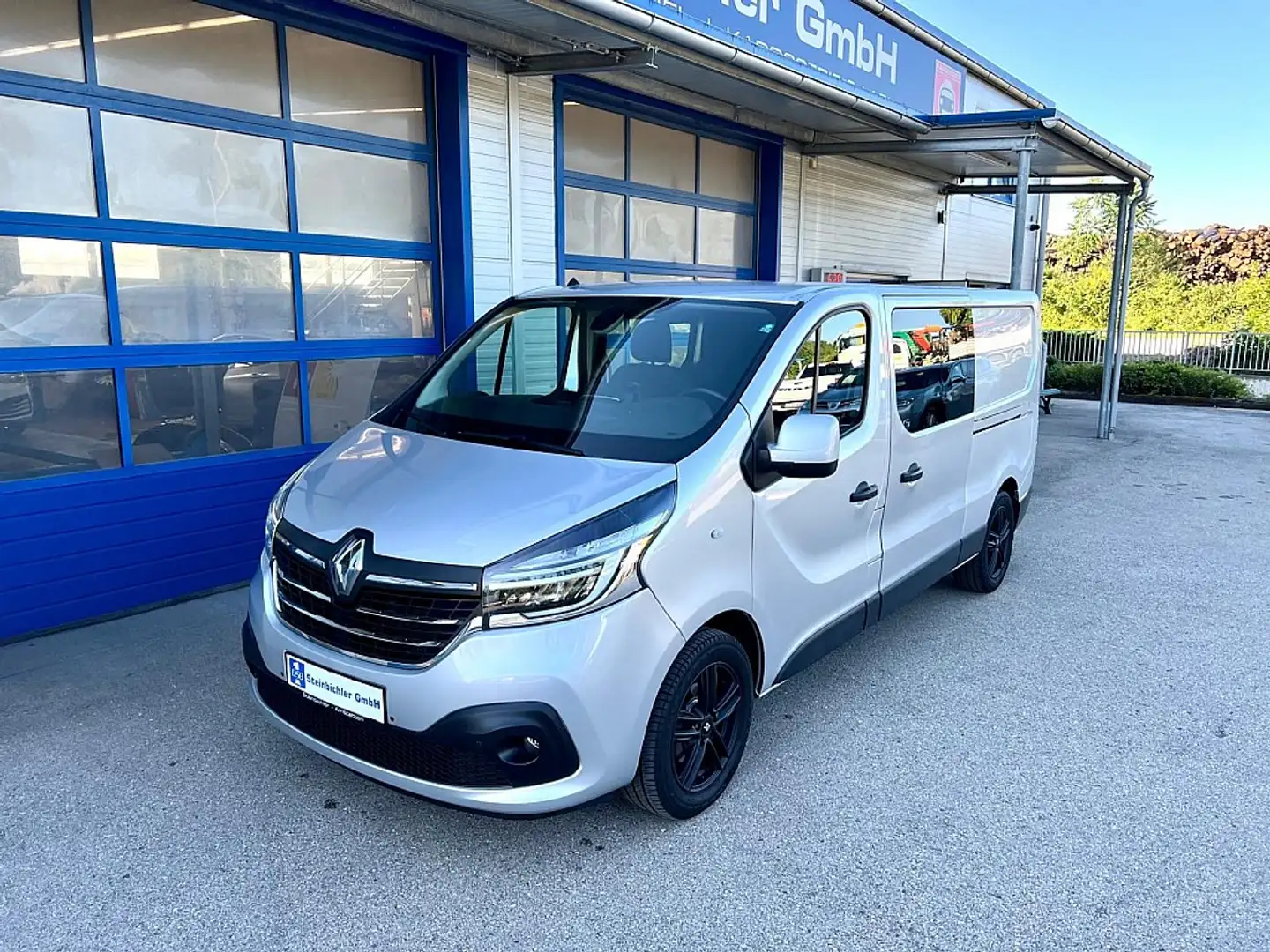 Renault Trafic DK Business L2H1 3,0t Energy dCi 170 EDC Gris - 2