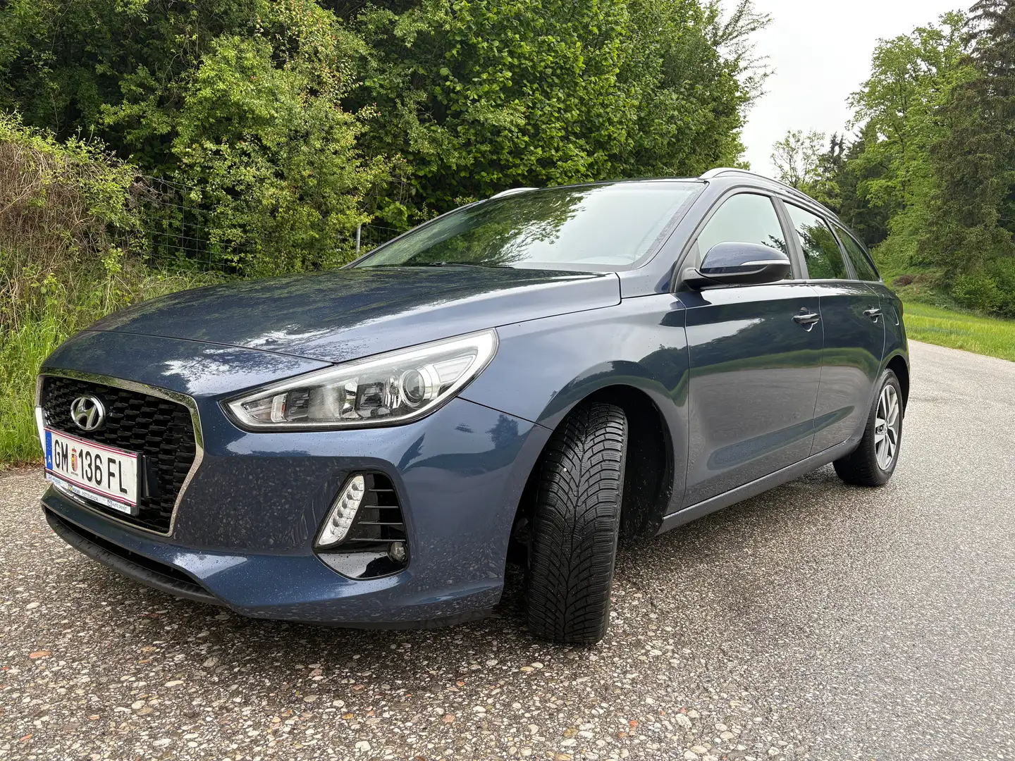 Hyundai i30 i30 CW 1,6 CRDi Start/Stopp Life Life Blau - 1