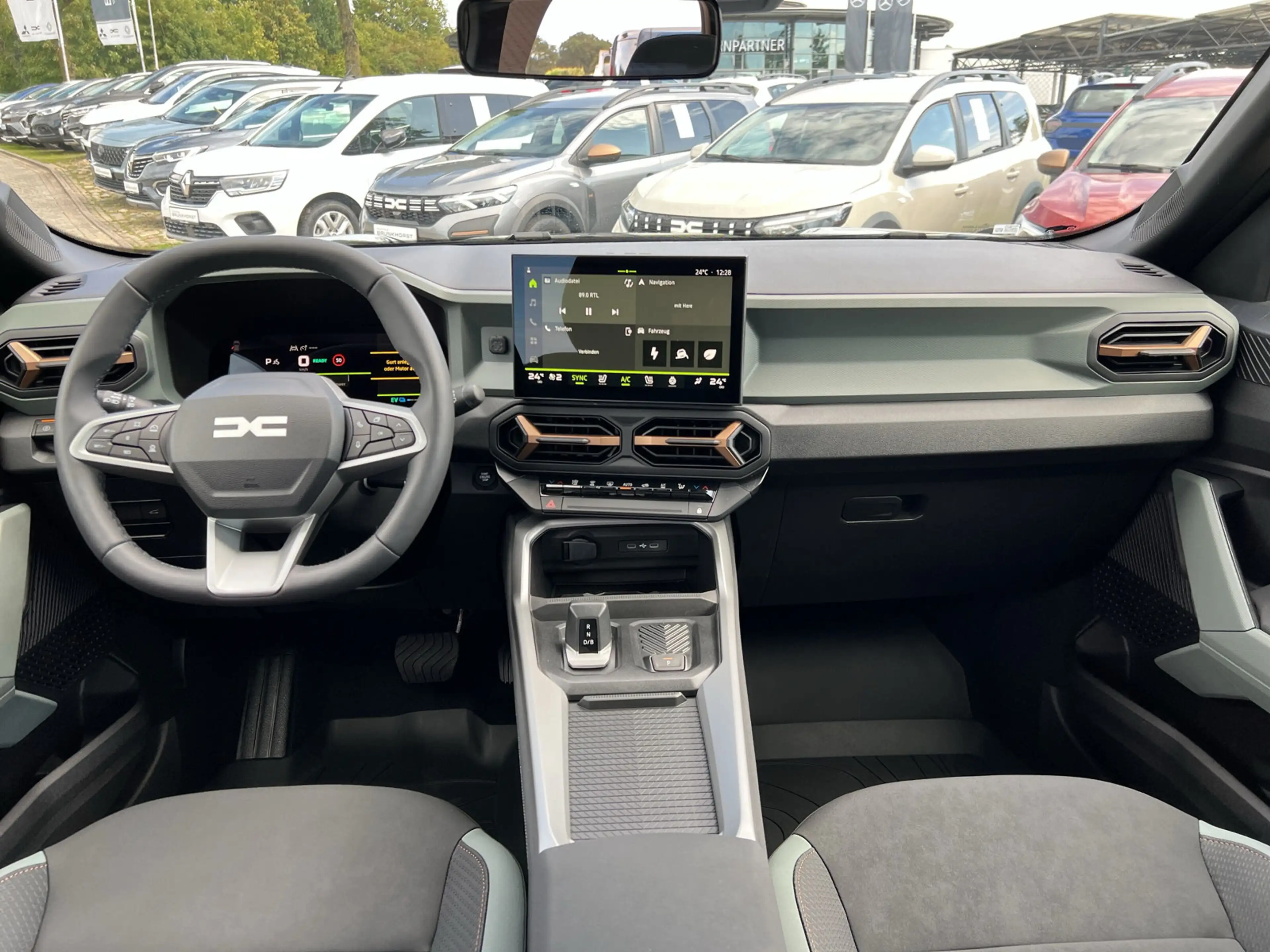 Dacia Bigster Full-Hybrid 155 Extreme Pano-Dach+RFK+SHZ — photo 6