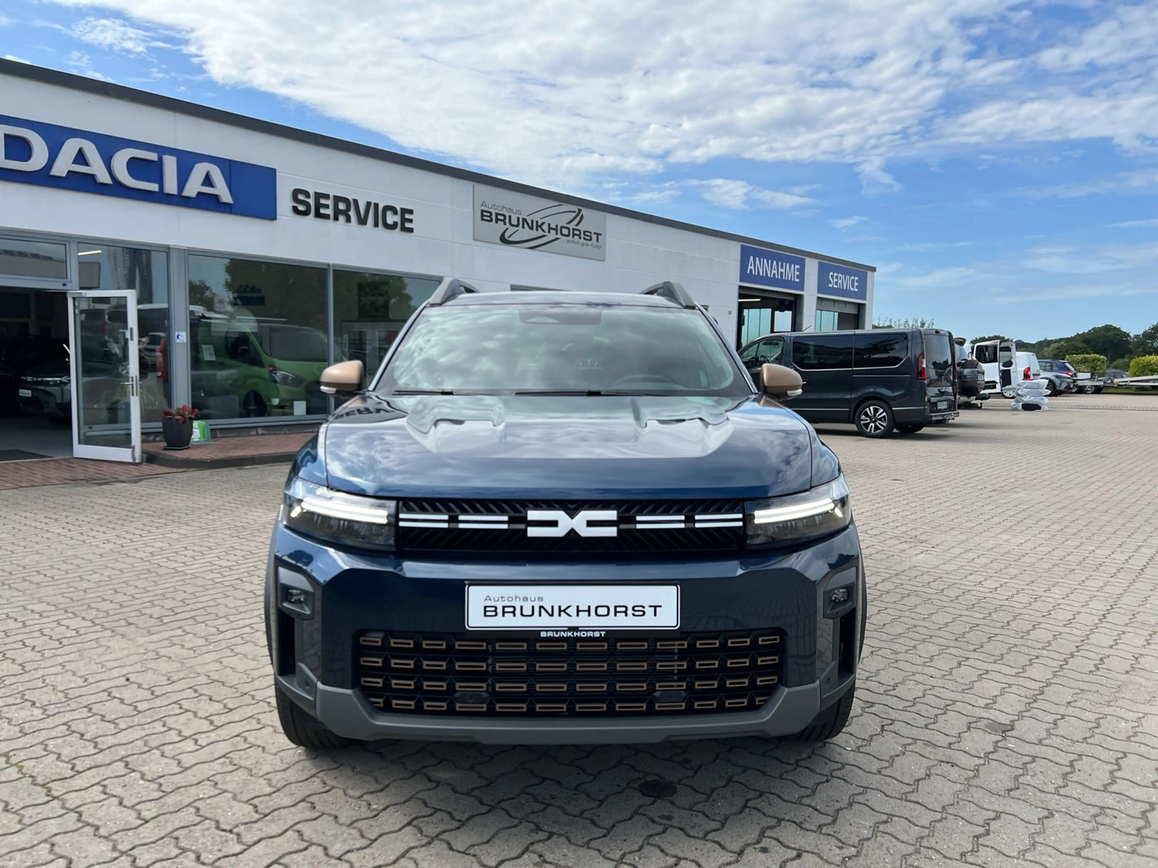 Dacia Bigster Full-Hybrid 155 Extreme Pano-Dach+RFK+SHZ — photo 3