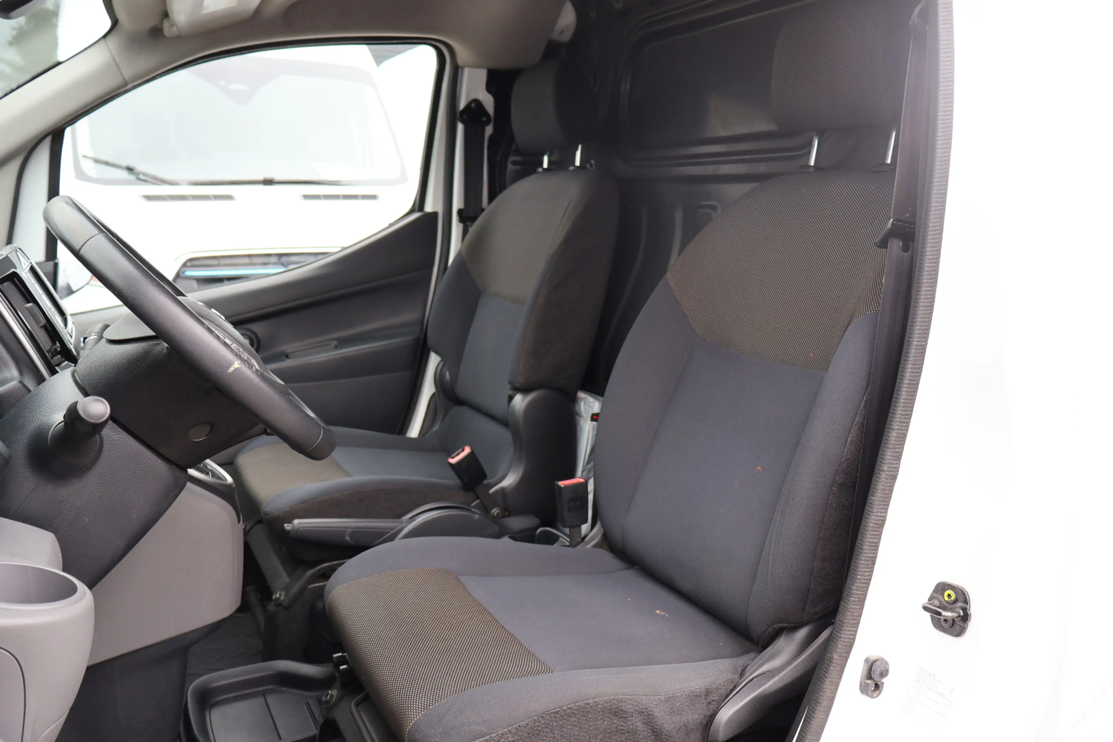 Nissan E-NV200 Business 40 kWh — photo 3