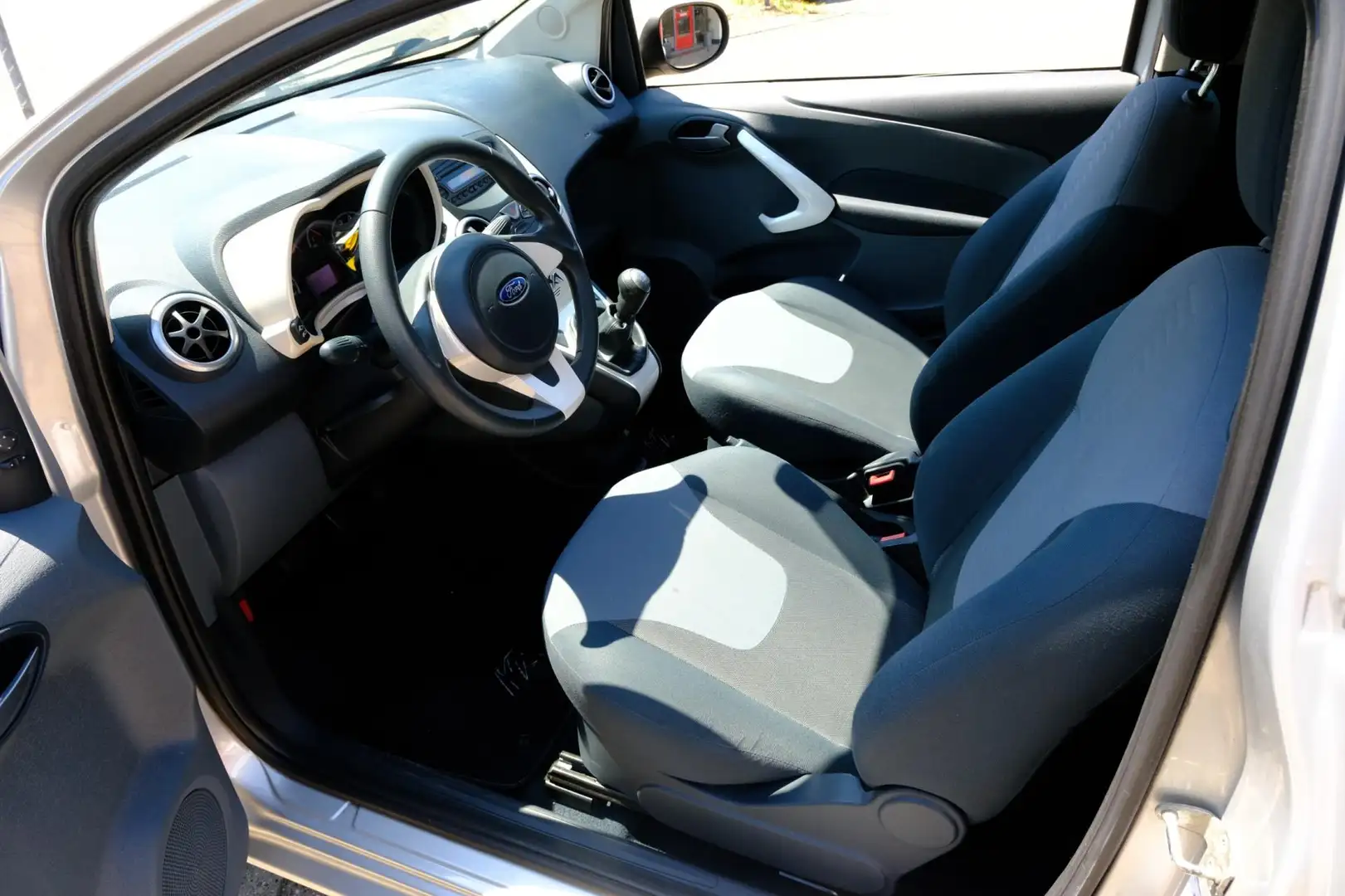Ford Ka/Ka+ 1.2 Titanium 1e Eig|Airco|LMV|Elec.Ramen Grijs - 2