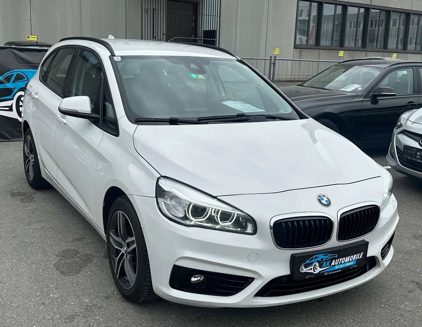 BMW 216 216d Gran Tourer Sport Line Weiß - 1