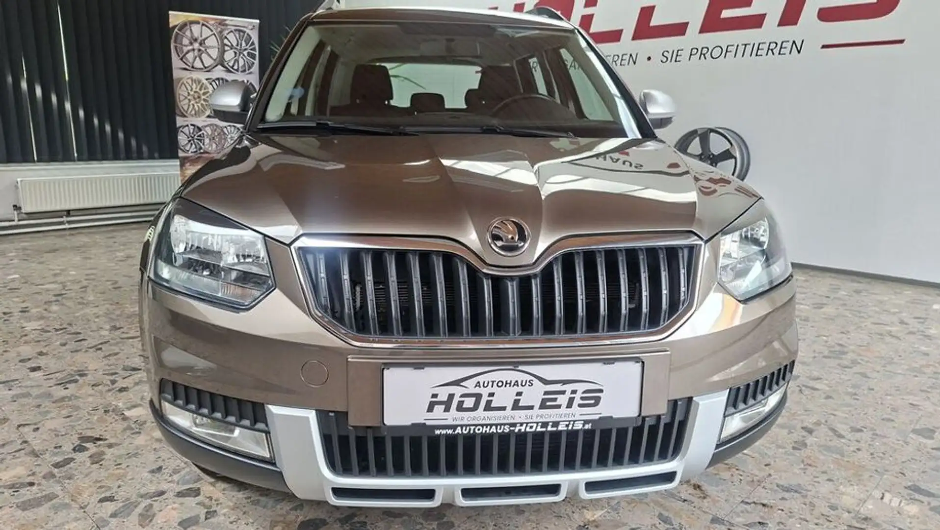 Skoda Yeti Ambition Outdoor 4x4 Braun - 2