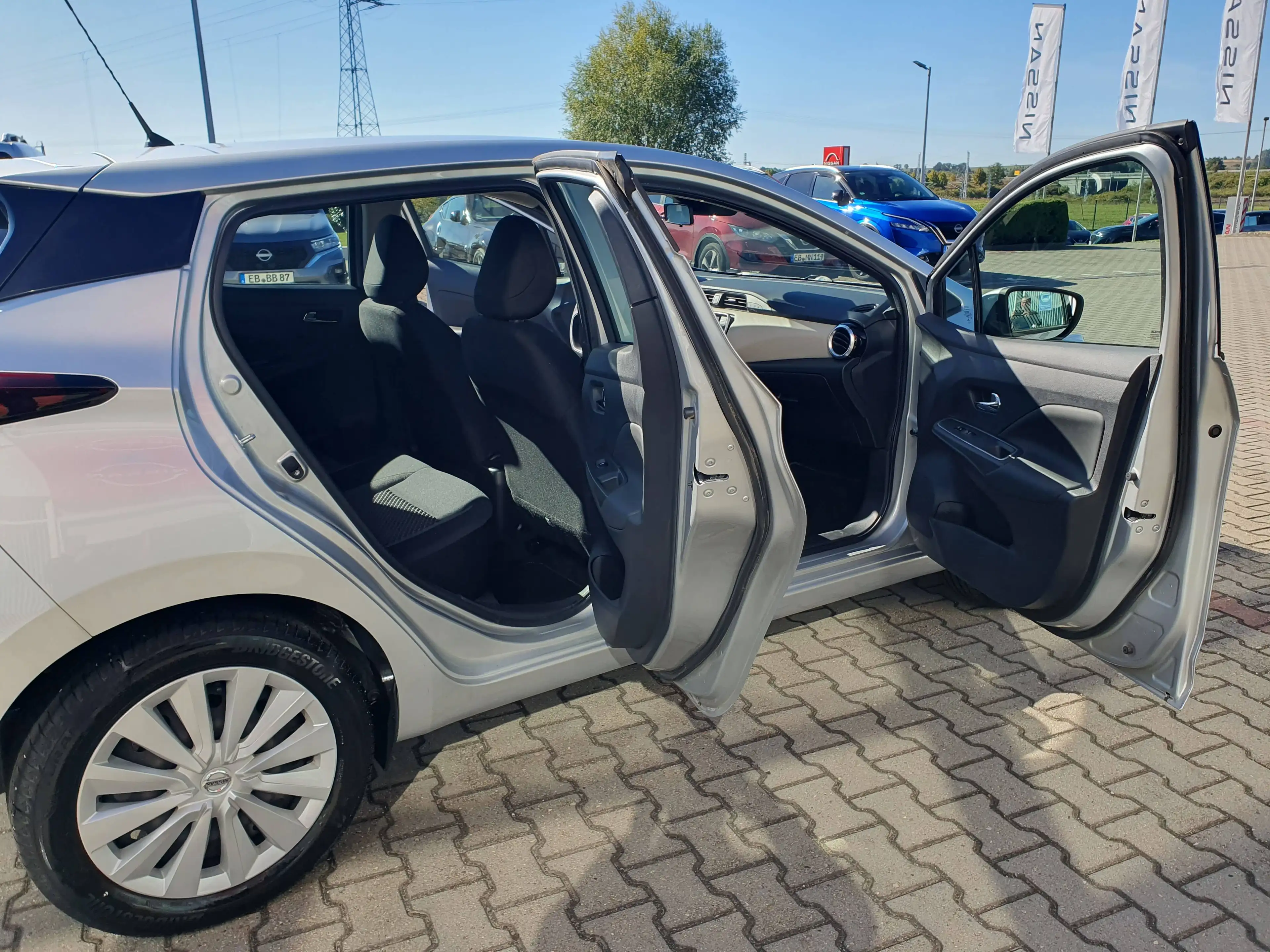 Nissan Micra Micra 1.0 IG-T N-Way, Navigation, PDC, SHZ — photo 14