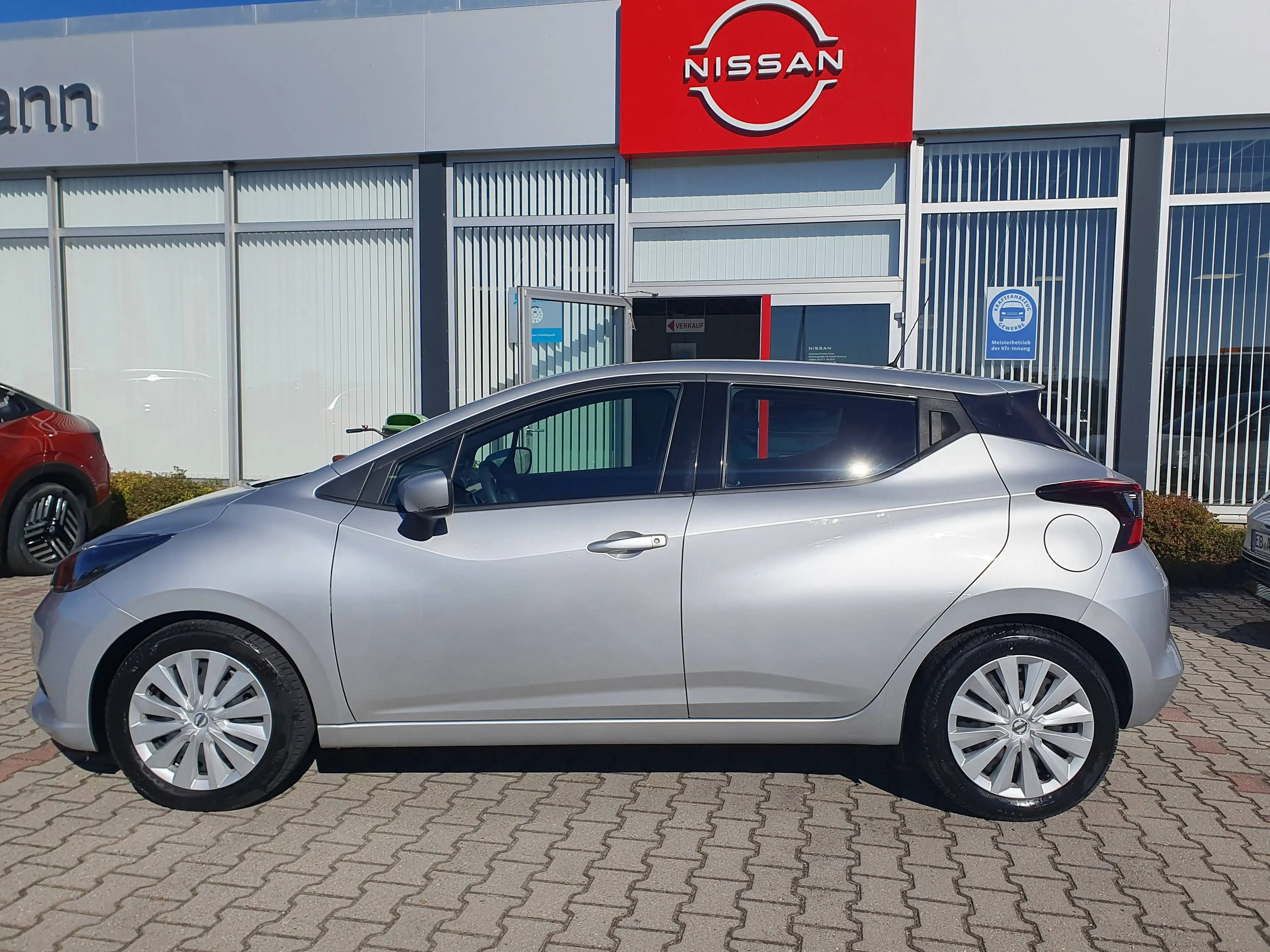 Nissan Micra Micra 1.0 IG-T N-Way, Navigation, PDC, SHZ — photo 2