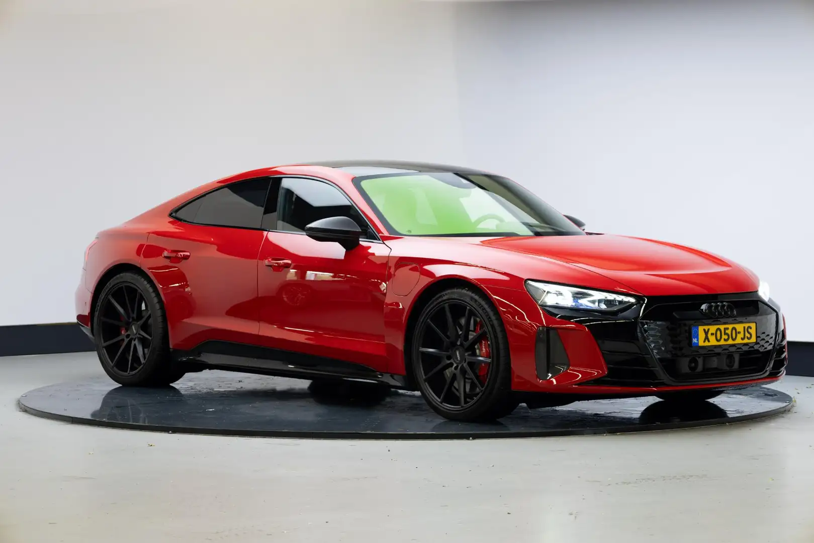 Audi RS e-tron GT 93 kWh | Dynamic pakket plus | Designpakket rood | Rosso - 1
