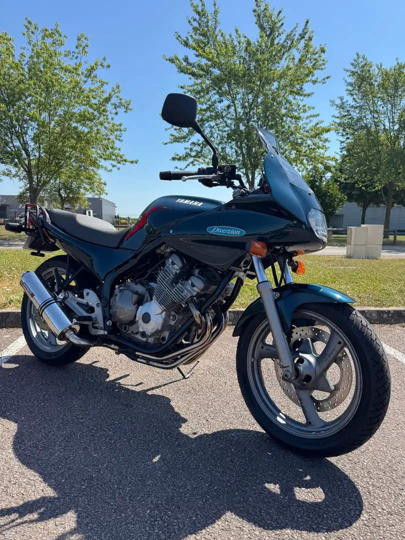 Yamaha - 1