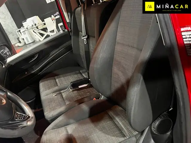 Mercedes-Benz Vito view 4