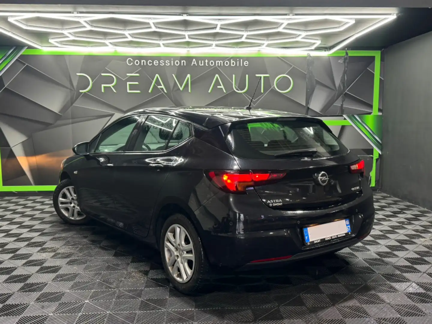 Opel Astra 1.6 CDTI 110CH BUSINESS CONNECT START\u0026STOP Noir - 2