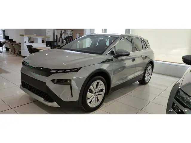 Skoda Elroq 210 kW 82 kWh (77 kwh neta)