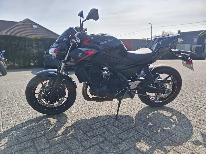 Kawasaki Z 650 - foto 8