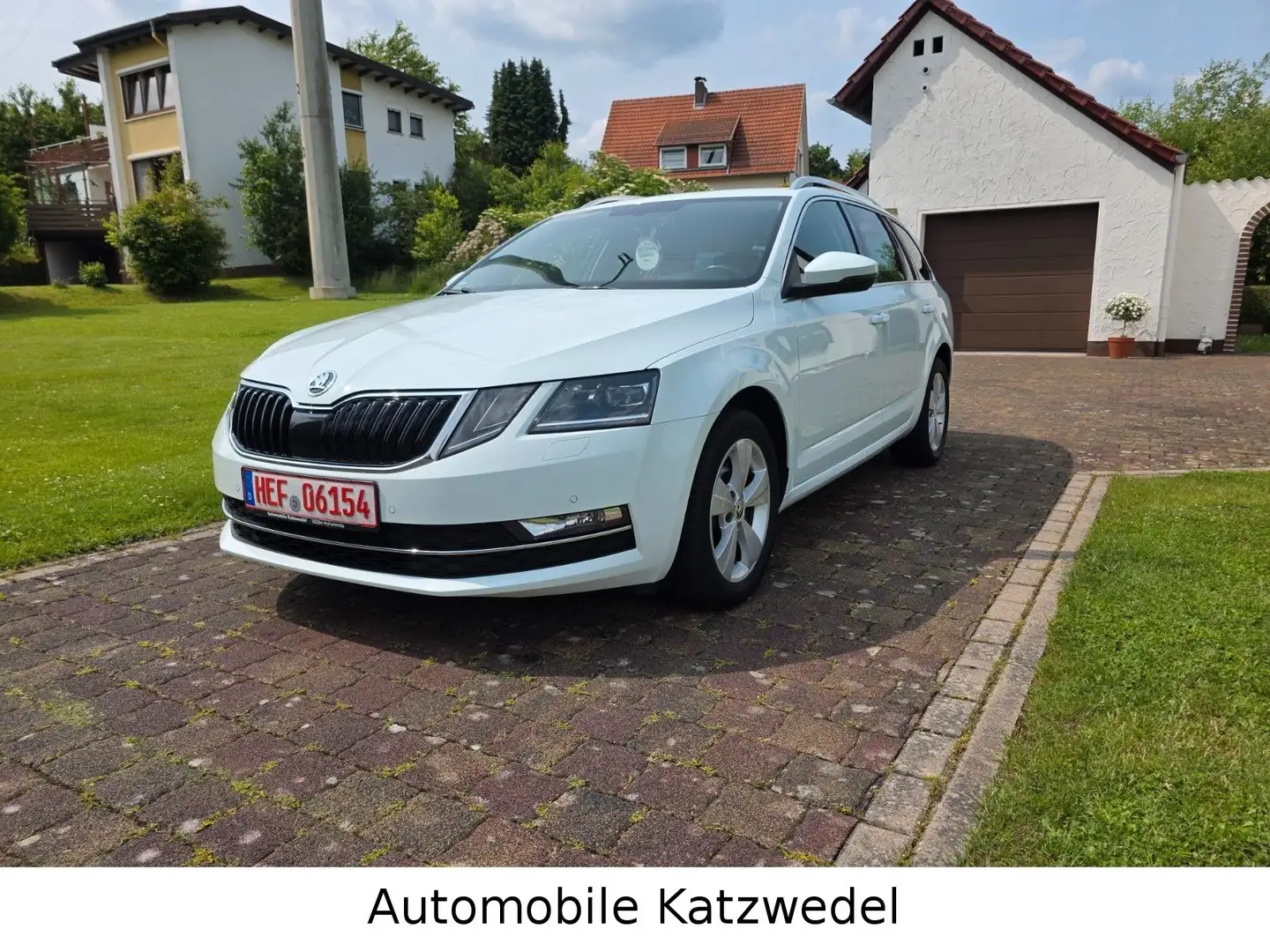 Skoda Octavia Combi Style/DSG/Tüv neu/Garantie inkl. Weiß - 1