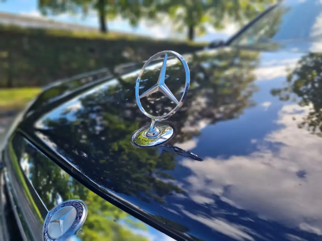 Mercedes-Benz E 320 2006 из Европы — купить под ключ