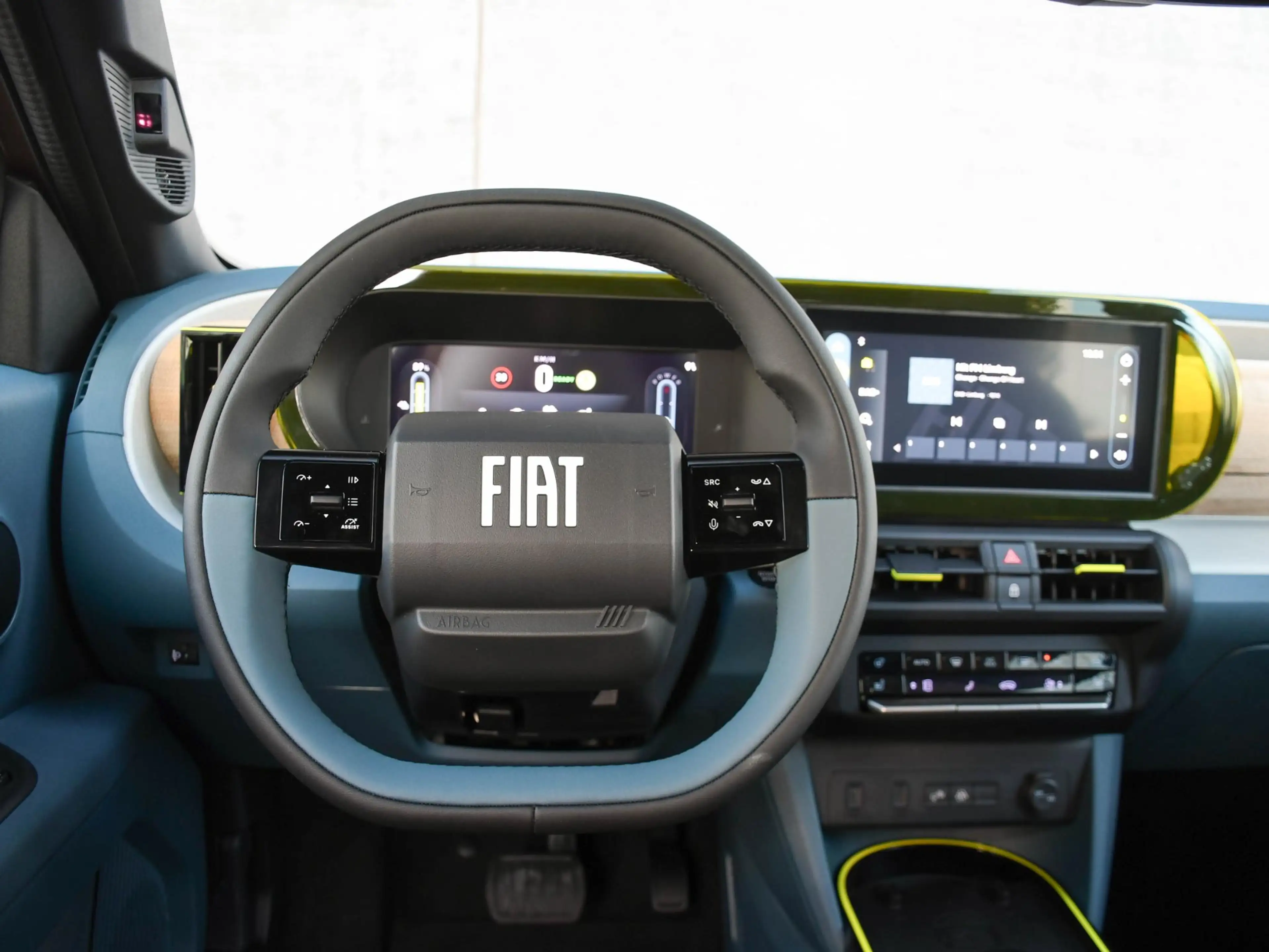 Fiat Grande Panda La Prima 11 kW 44 kWh WINTER-PACK | 17''LM | CAMER — photo 14