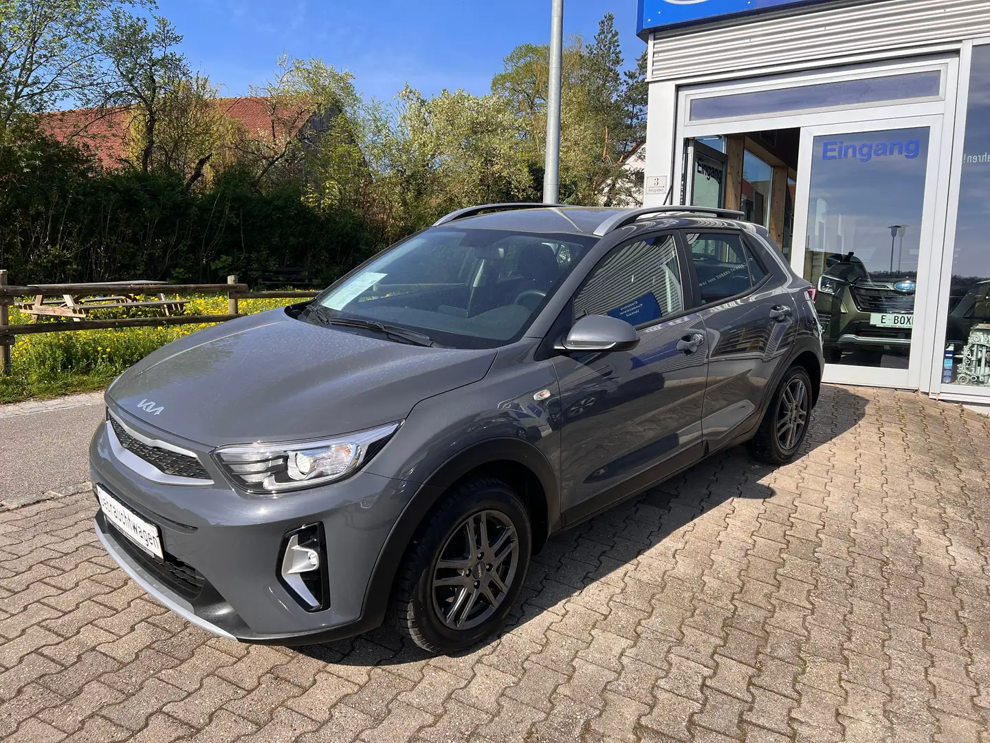 Kia Stonic Edition 7 Gris - 1