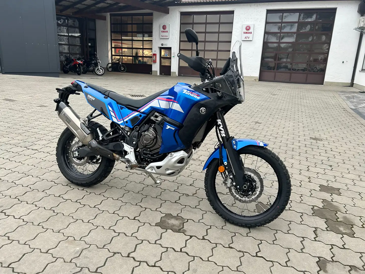 Yamaha Ténéré 700 World Rally Azul - 1