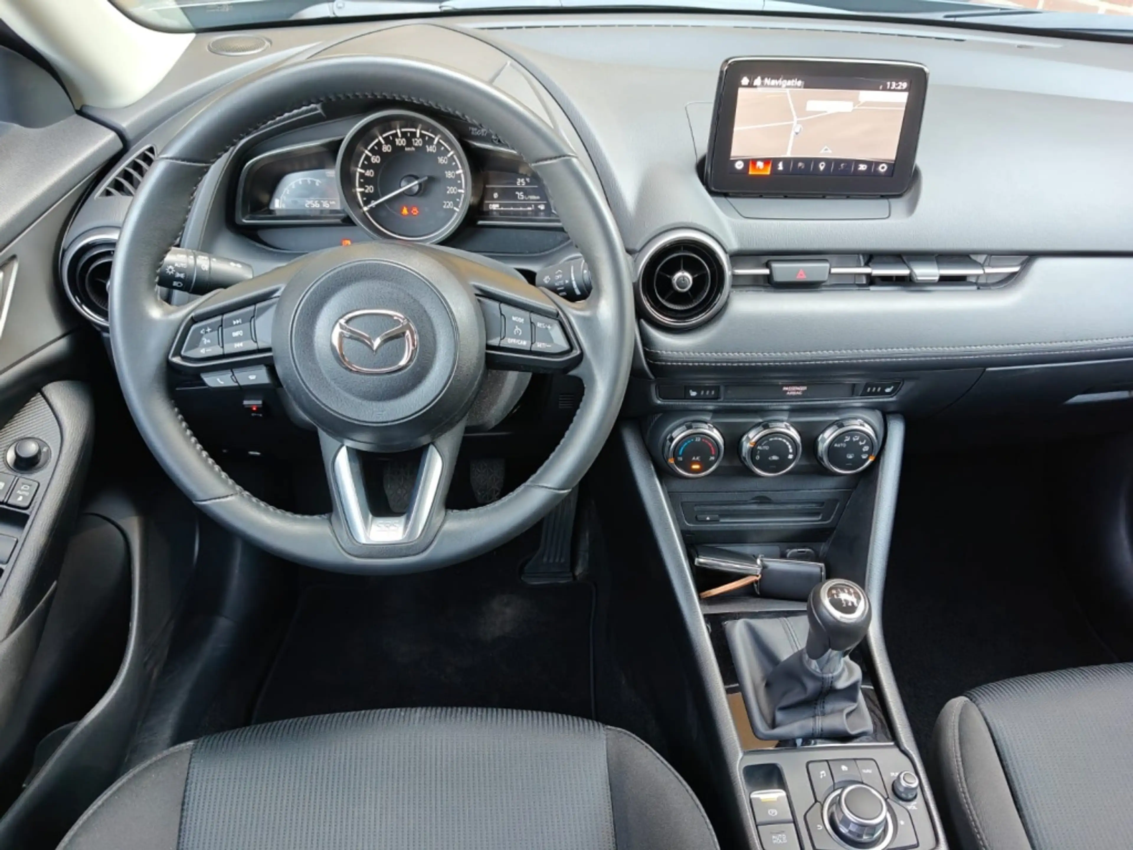 Mazda CX-3 2.0 SAG 121 Sportive, CARPLAY / STOELVERWARMING / — photo 5
