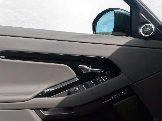 Land Rover Range Rover Evoque Range Rover Evoque Hybrid P270e AWD AT Dynamic SE Ansicht 16