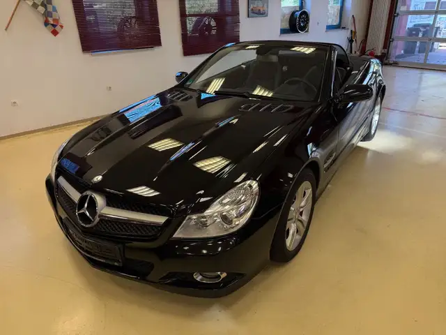 Mercedes-Benz SL 300 7G, Navi,Airscarf,Sitzlüft.Memory,DEUTSCH