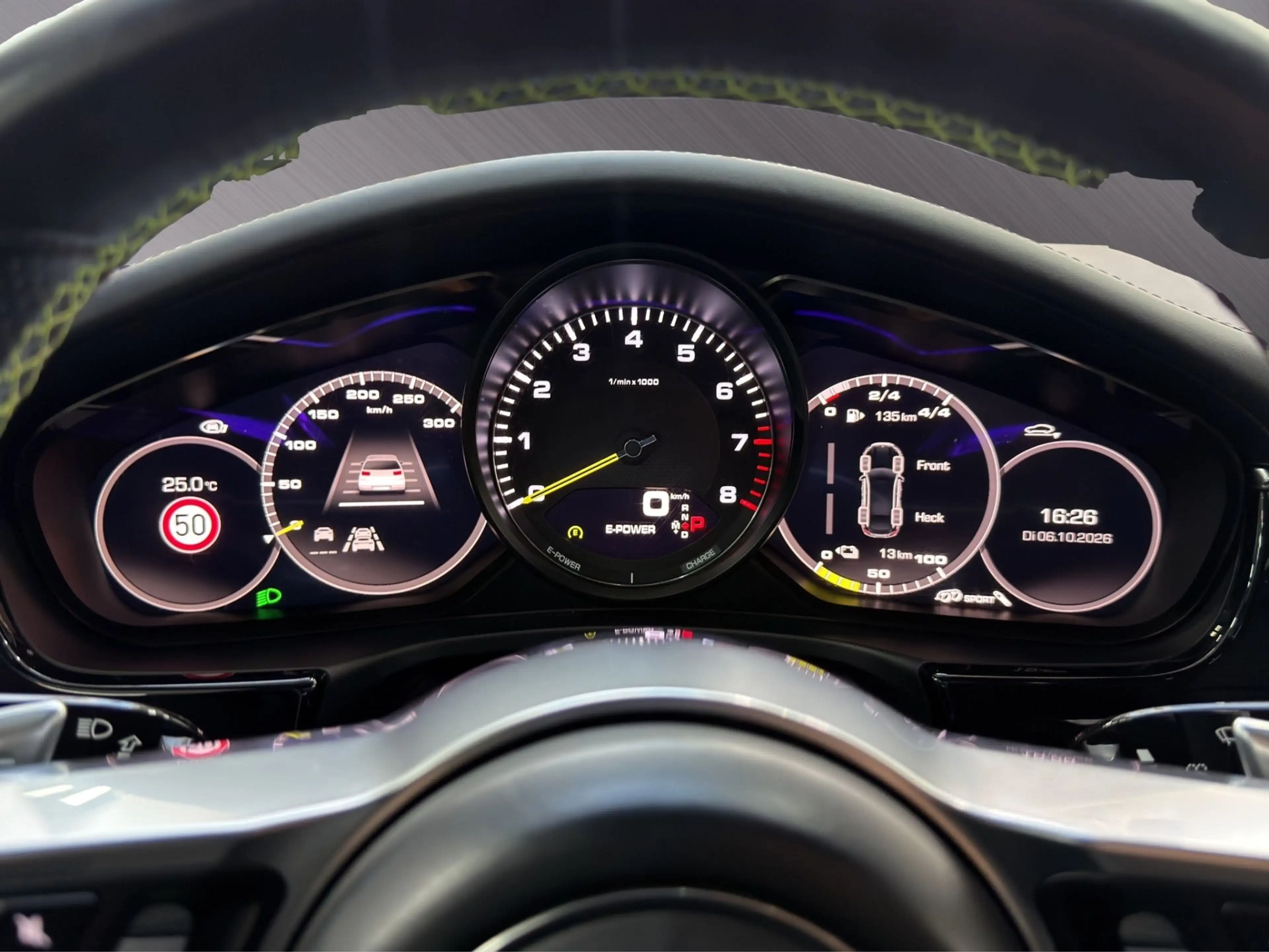 Porsche Panamera 4 E-Hybrid*APPROVED*SportAGA*BOSE*360*PANO*LUFT* — photo 11