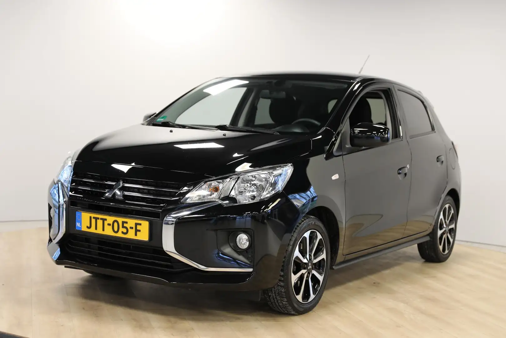 Mitsubishi Space Star 1.2 Instyle | Camera | Cruise | Stoelverwarming Schwarz - 1