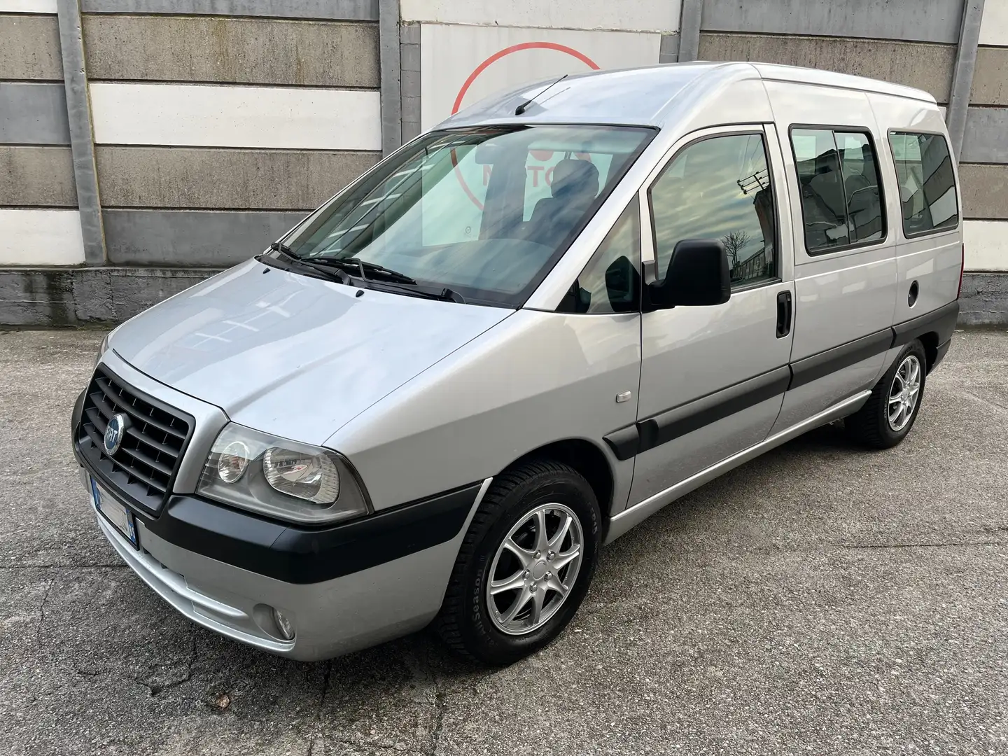 Fiat Scudo 2.0 jtd 8 POSTI - OK NEOPATENTATI Срібний - 1