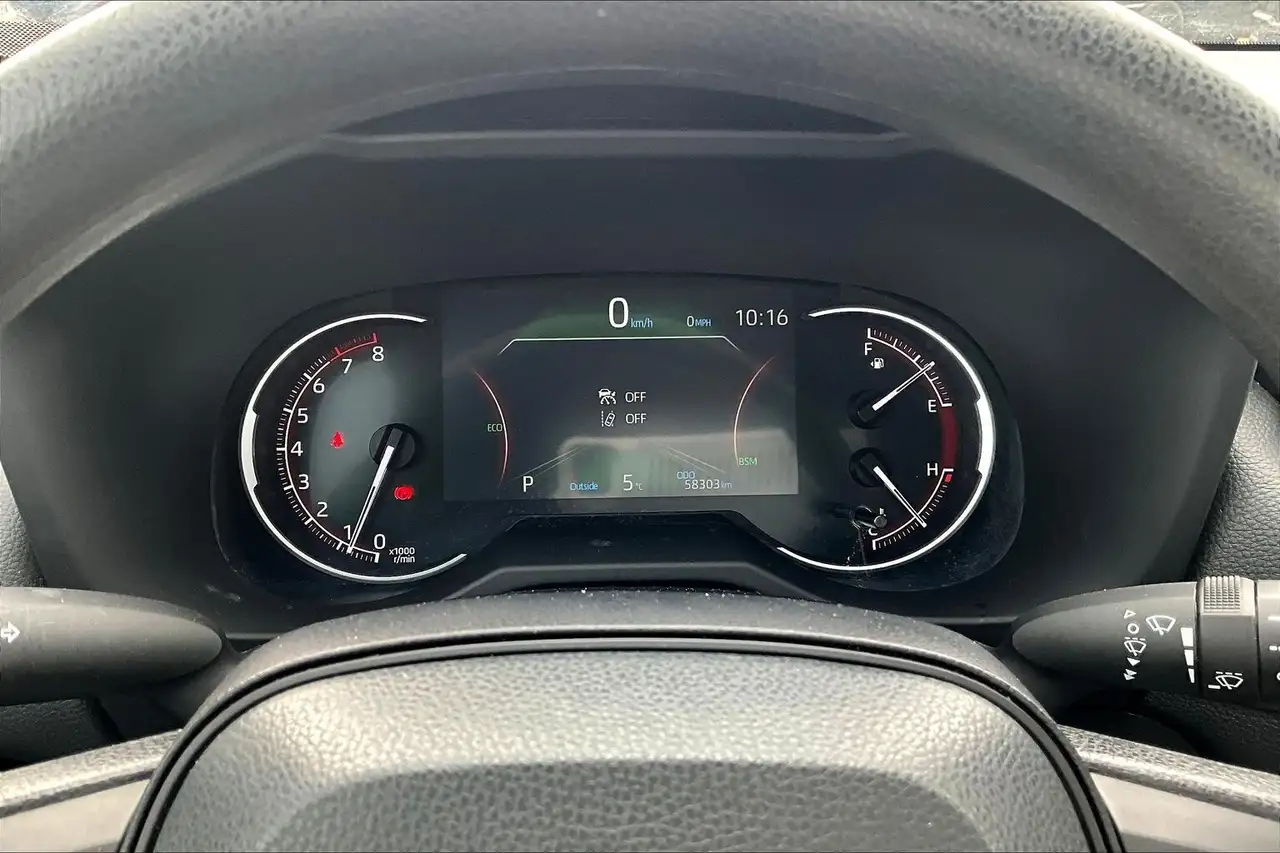 Toyota RAV 4 снимка Toyota RAV 4