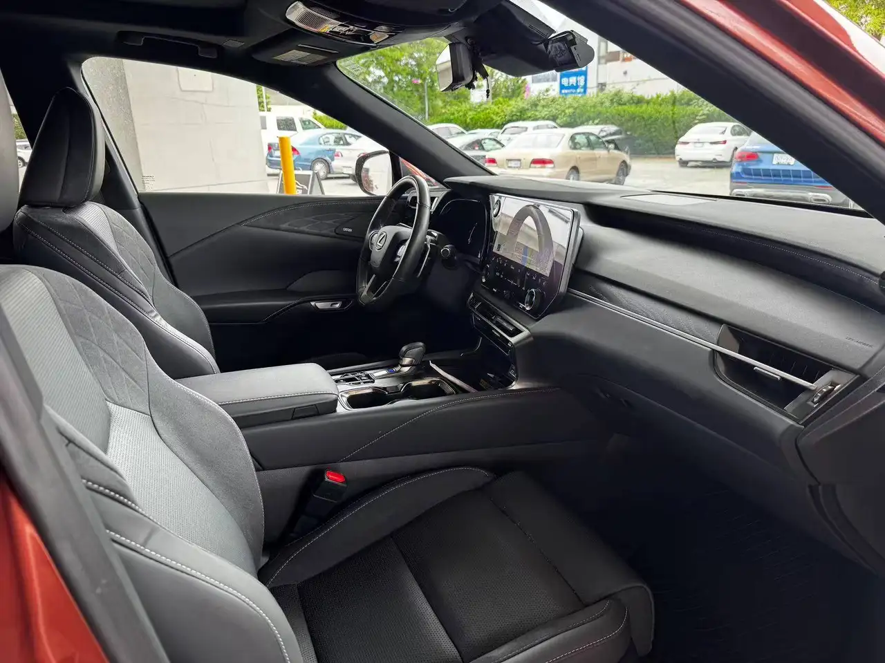 Lexus RX снимка Lexus RX