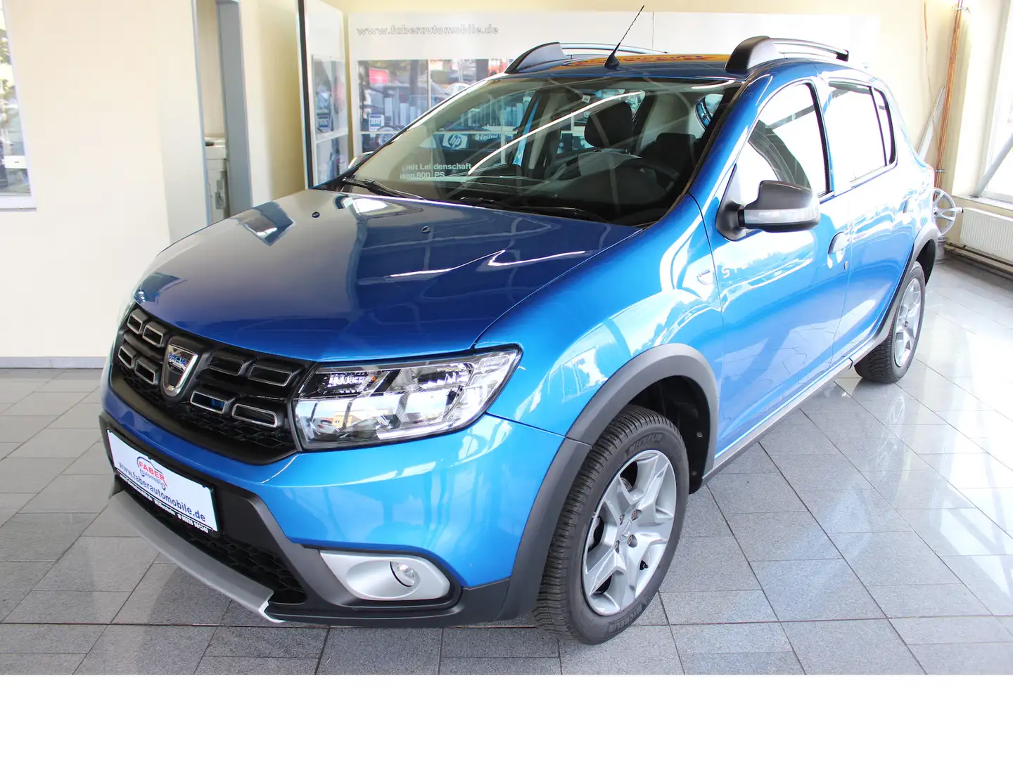 Dacia Sandero Stepway Prestige,viele Extras,Top-Zustand Blau - 1