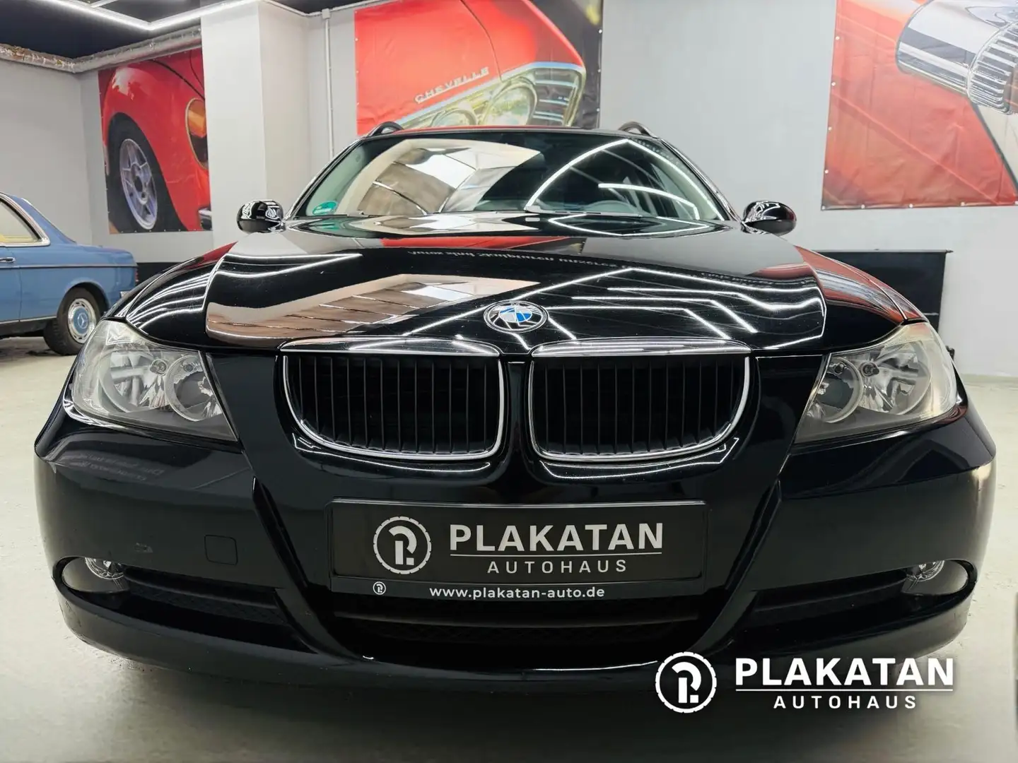 BMW 320 i Touring Automatik Neu Tüv Service Noir - 2