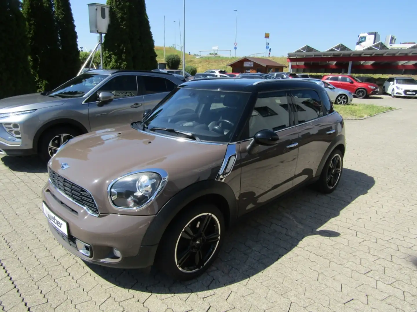 MINI Cooper S Countryman NAVI XENON SHZ PANORAMA PDC GRA FSE Grijs - 2