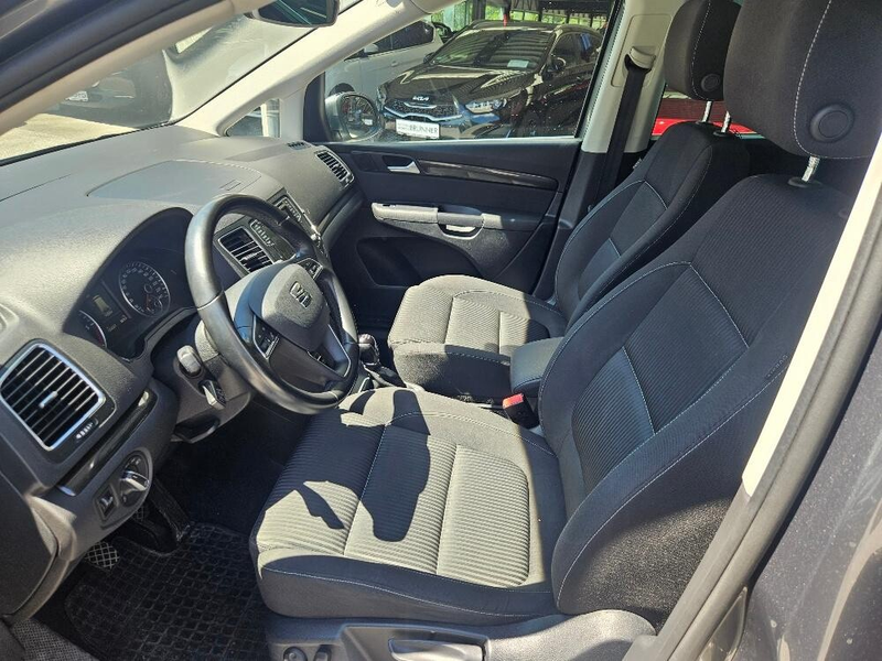 SEAT Alhambra Executive Plus 2,0 TDI CR 4WD — photo 12