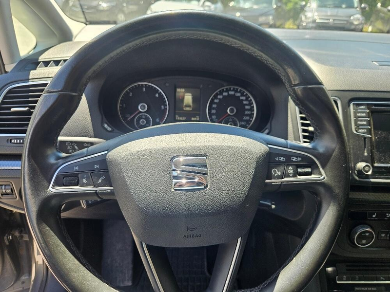SEAT Alhambra Executive Plus 2,0 TDI CR 4WD — photo 14