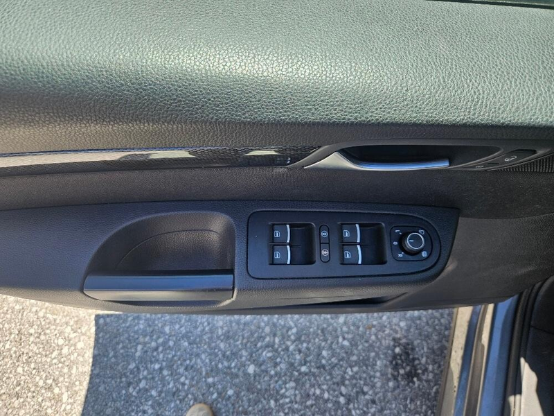 SEAT Alhambra Executive Plus 2,0 TDI CR 4WD — photo 13